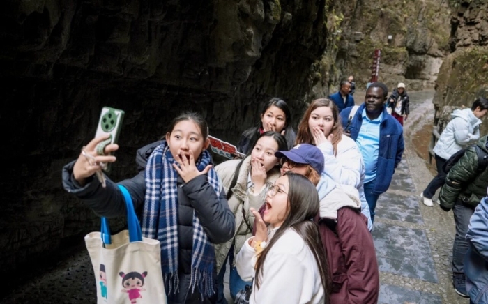 微信图片_2025-11-10_091025_864 微信图片_2025-11-10_091025_864