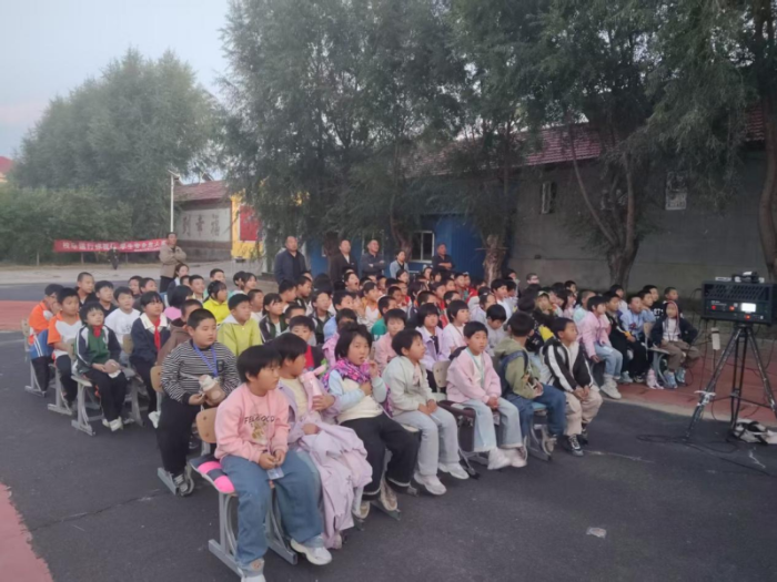图片8 图片8